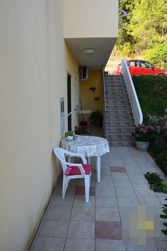 Studio Apartment In Preko With Sea View, Terrace, Air Conditioning, Wi-Fi エクステリア 写真